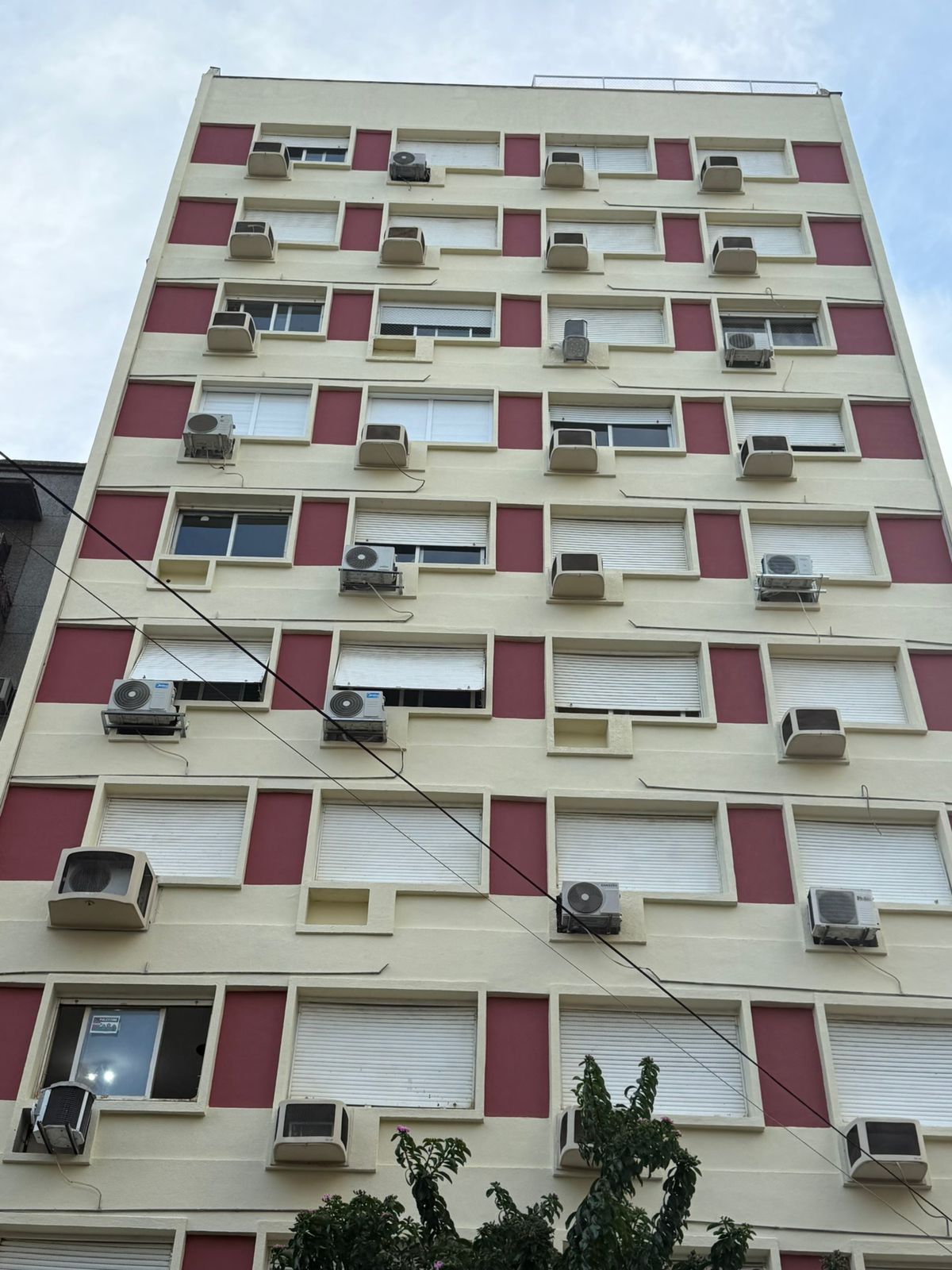Fachada de prédio totalmente restaurada pela RL Reformas